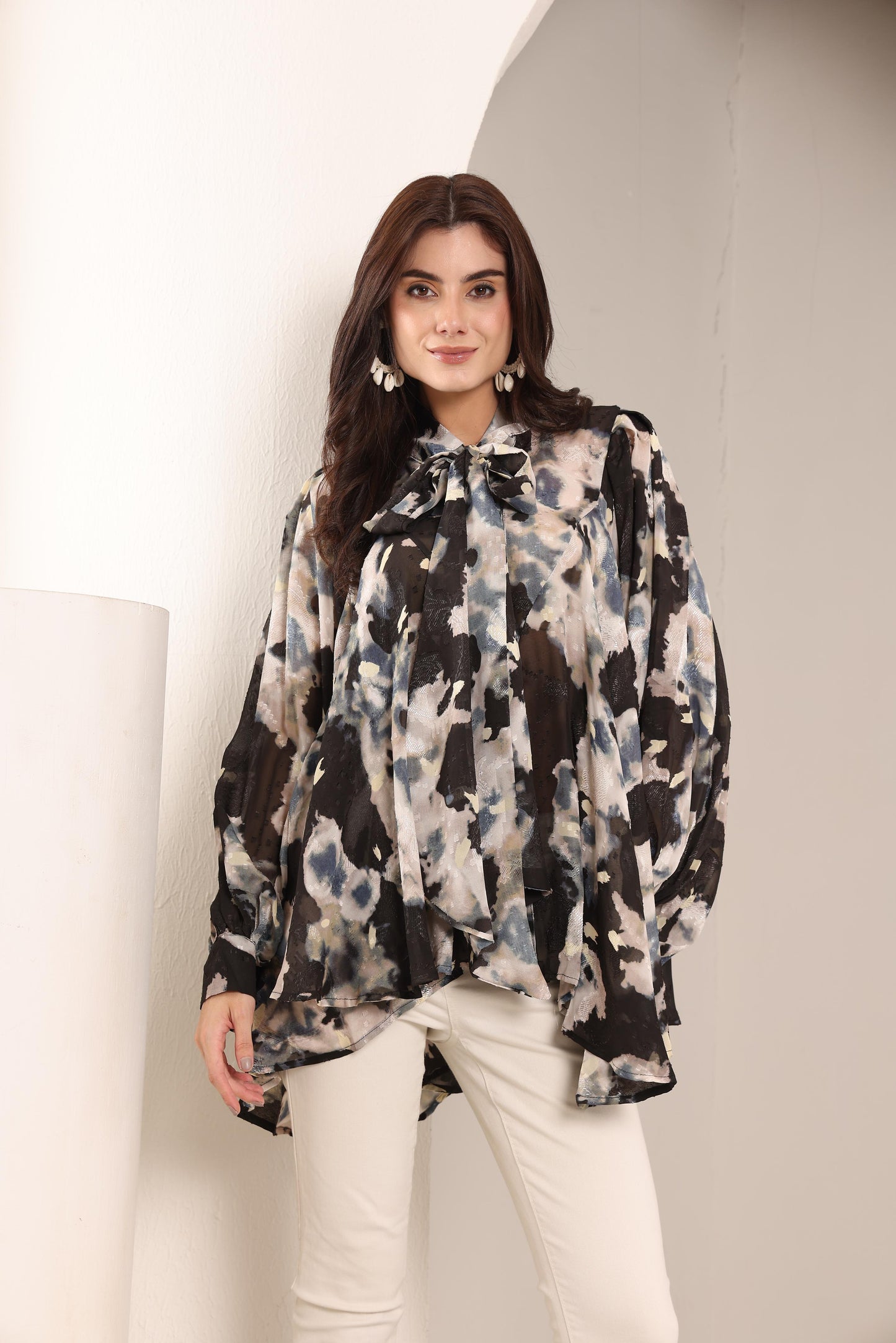 ELAHE FLORAL BLOUSE